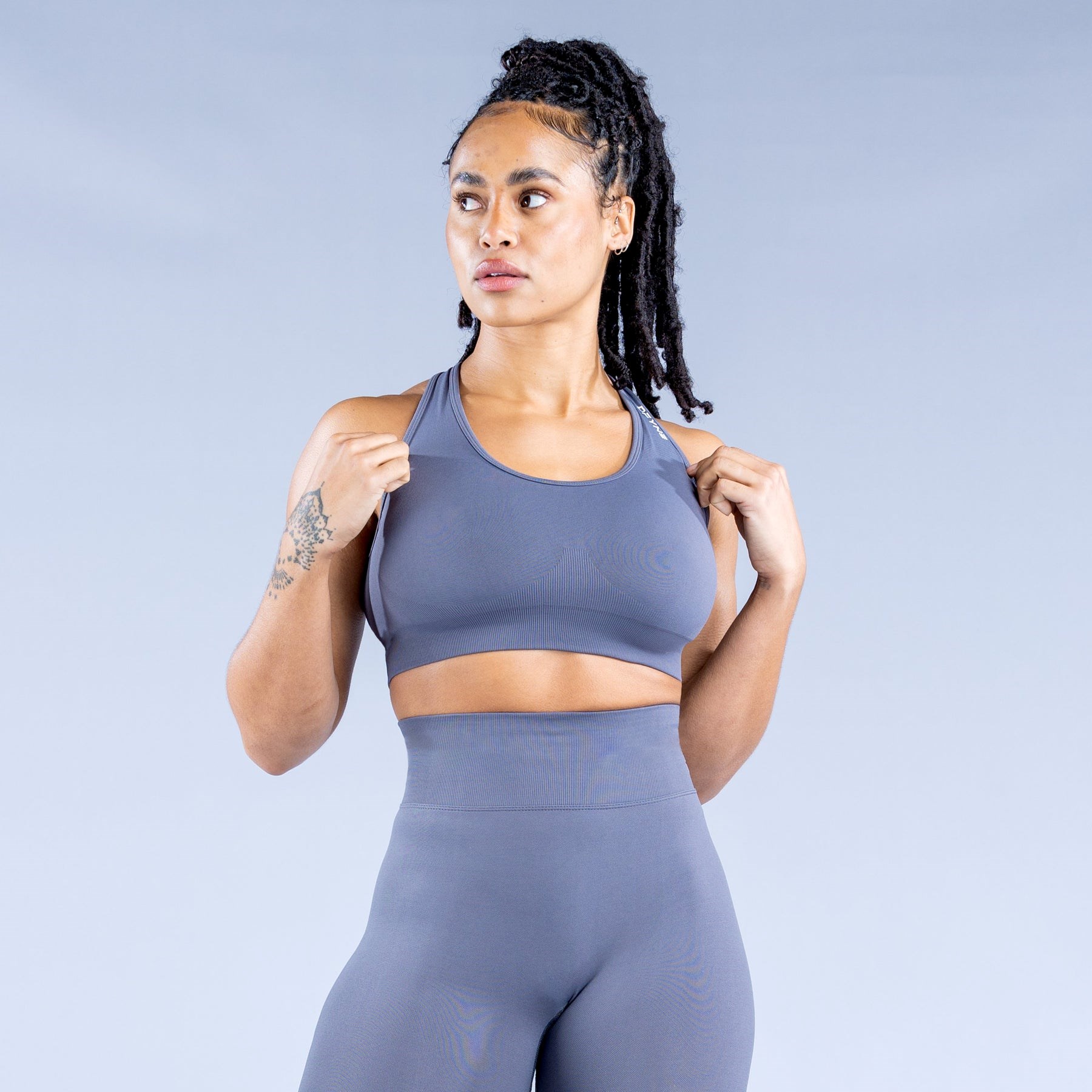 DFYNE Dynamic Sports Bra Dark Stone Grey | 2490531-ON