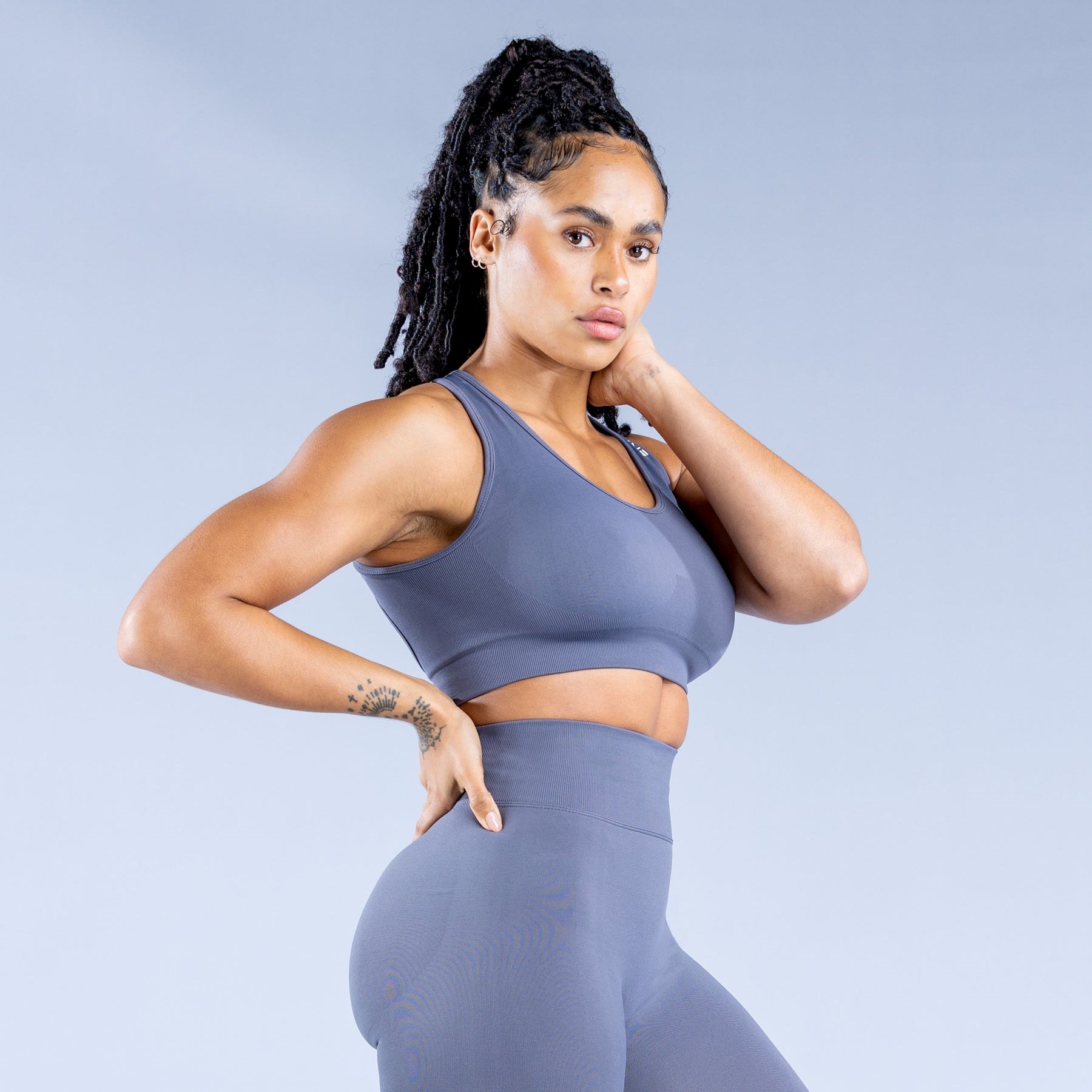 DFYNE Dynamic Sports Bra Dark Stone Grey | 2490531-ON