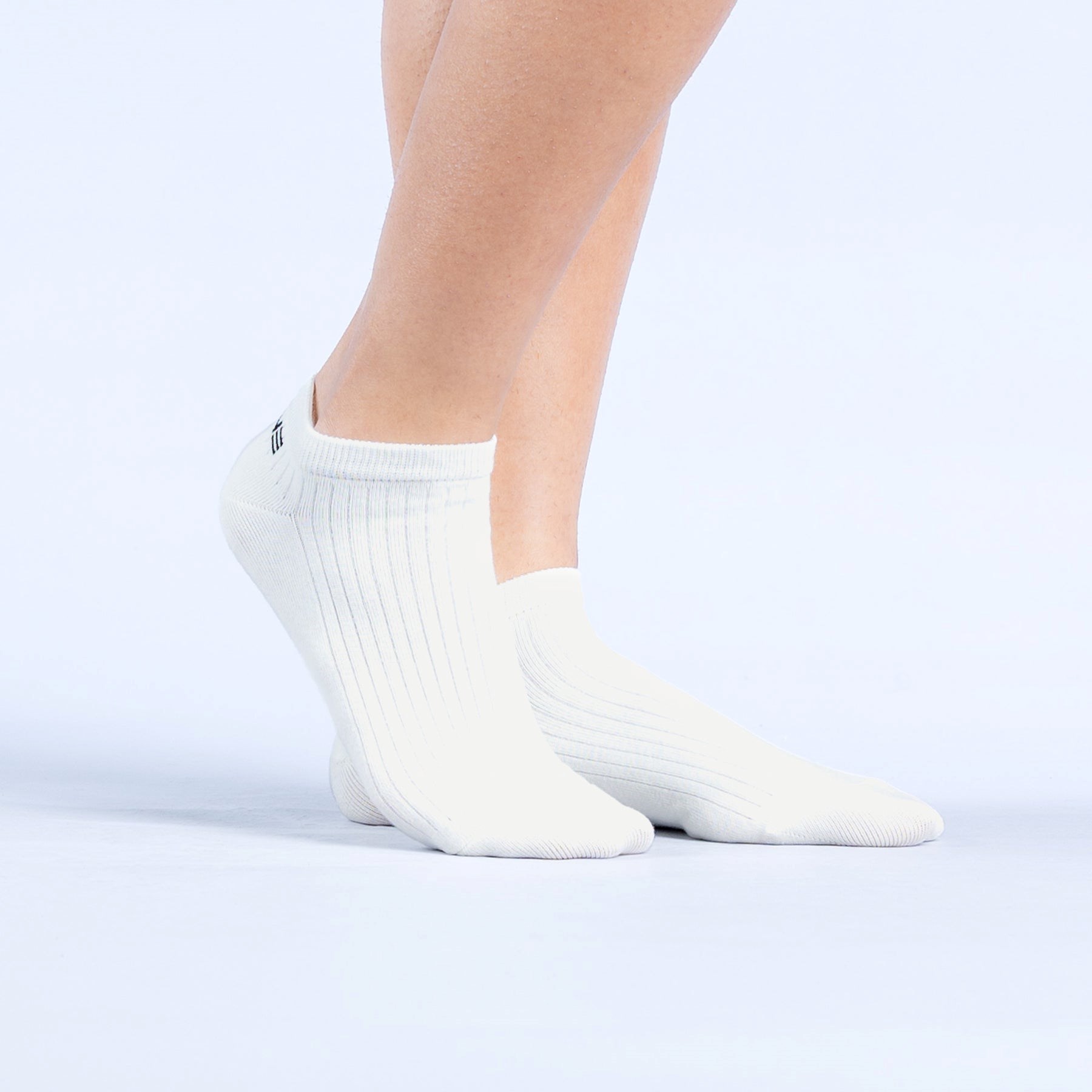 DFYNE Revive Ankle Socks Off White | 3629780-XK